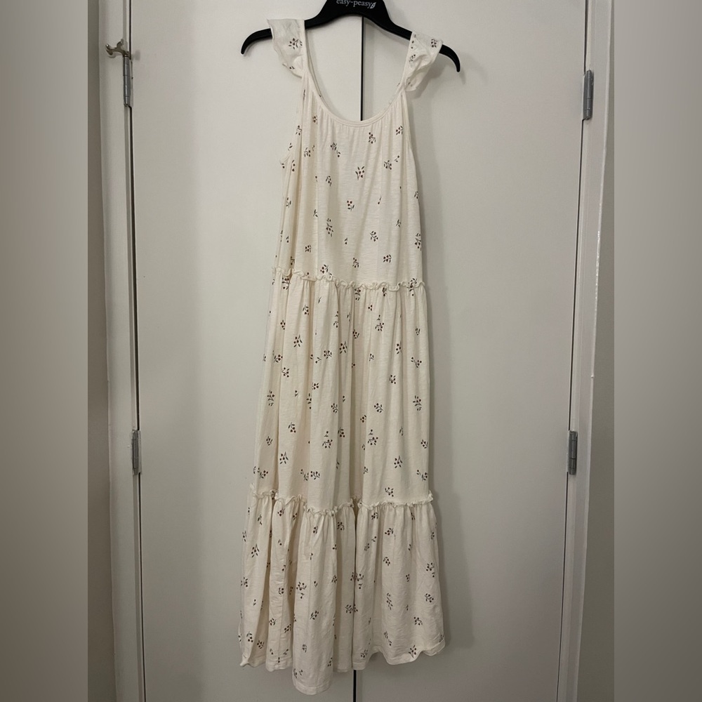White Flower Maxi Dress- Medium